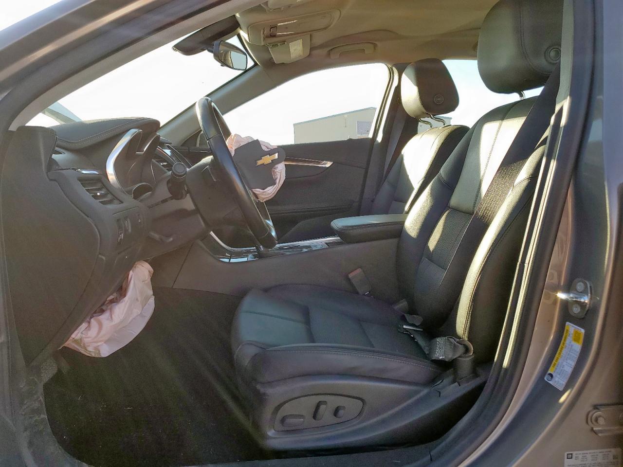 2018 Chevrolet Impala Lt VIN: 2G1105S34J9100739 Lot: 93142175