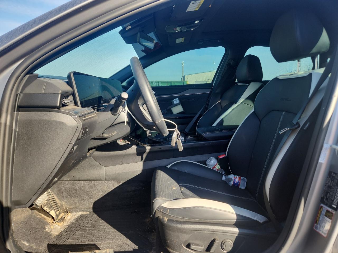 2025 Kia K5 Gt Line VIN: KNAG64J73S5317371 Lot: 92298495