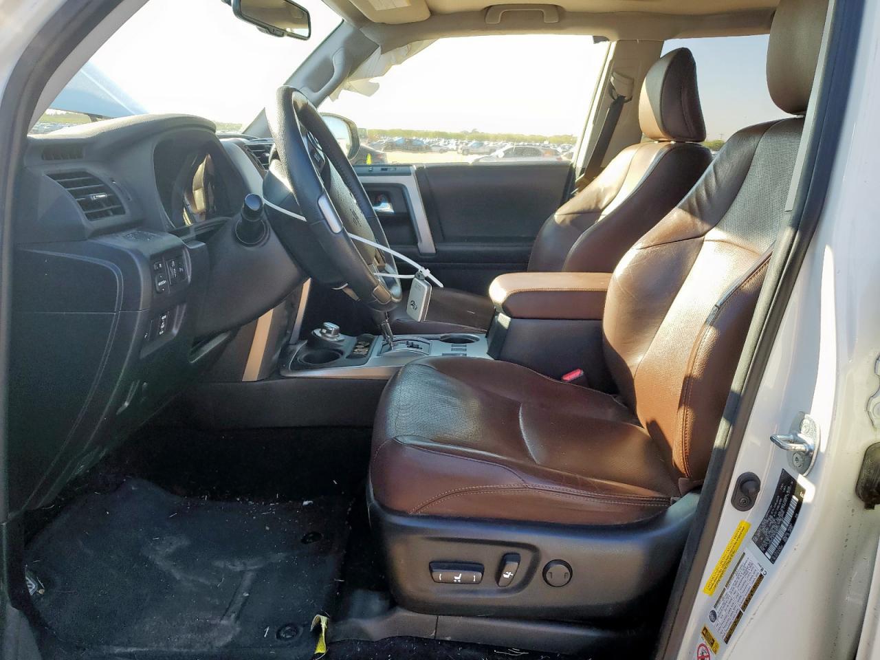 2019 Toyota 4Runner Sr5/Sr5 Premium VIN: JTEBU5JR7K5635712 Lot: 90978955