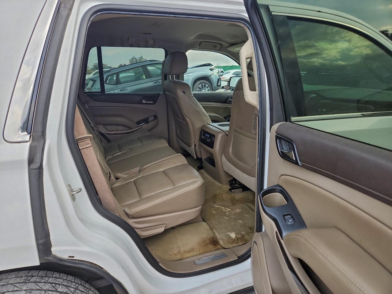 2016 GMC Yukon Slt VIN: 1GKS1BKC1GR214210 Lot: 93969065