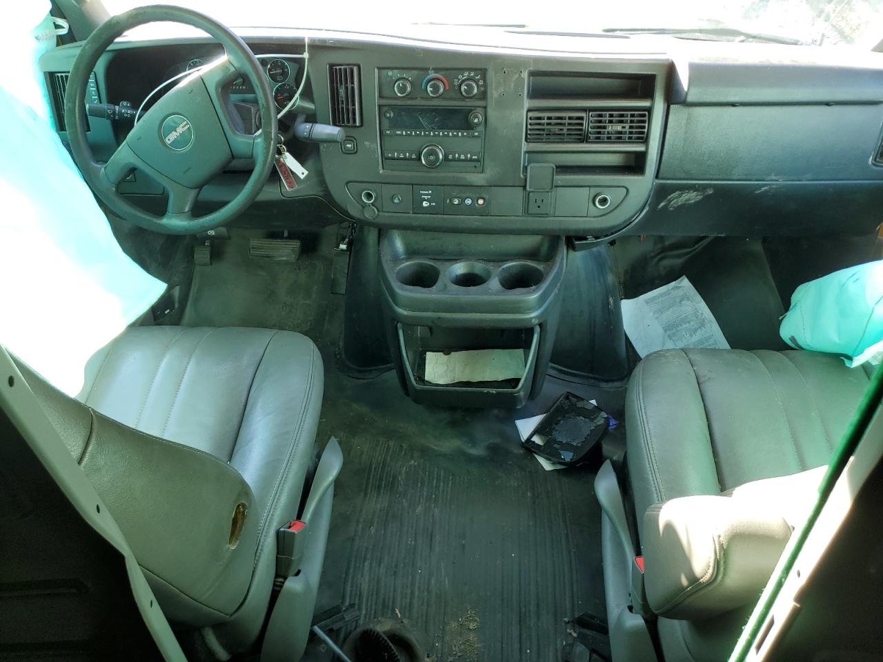 2020 GMC Savana G2500 VIN: 1GTW7AFG2L1252332 Lot: 90634225