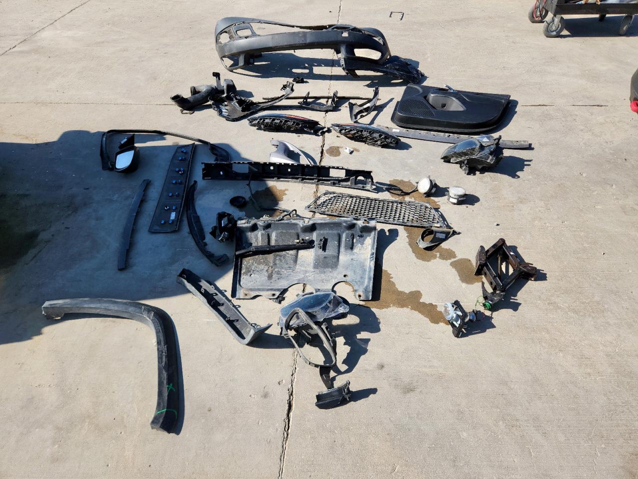 2015 Jeep Cherokee Trailhawk VIN: 1C4PJMBS6FW717252 Lot: 93094145