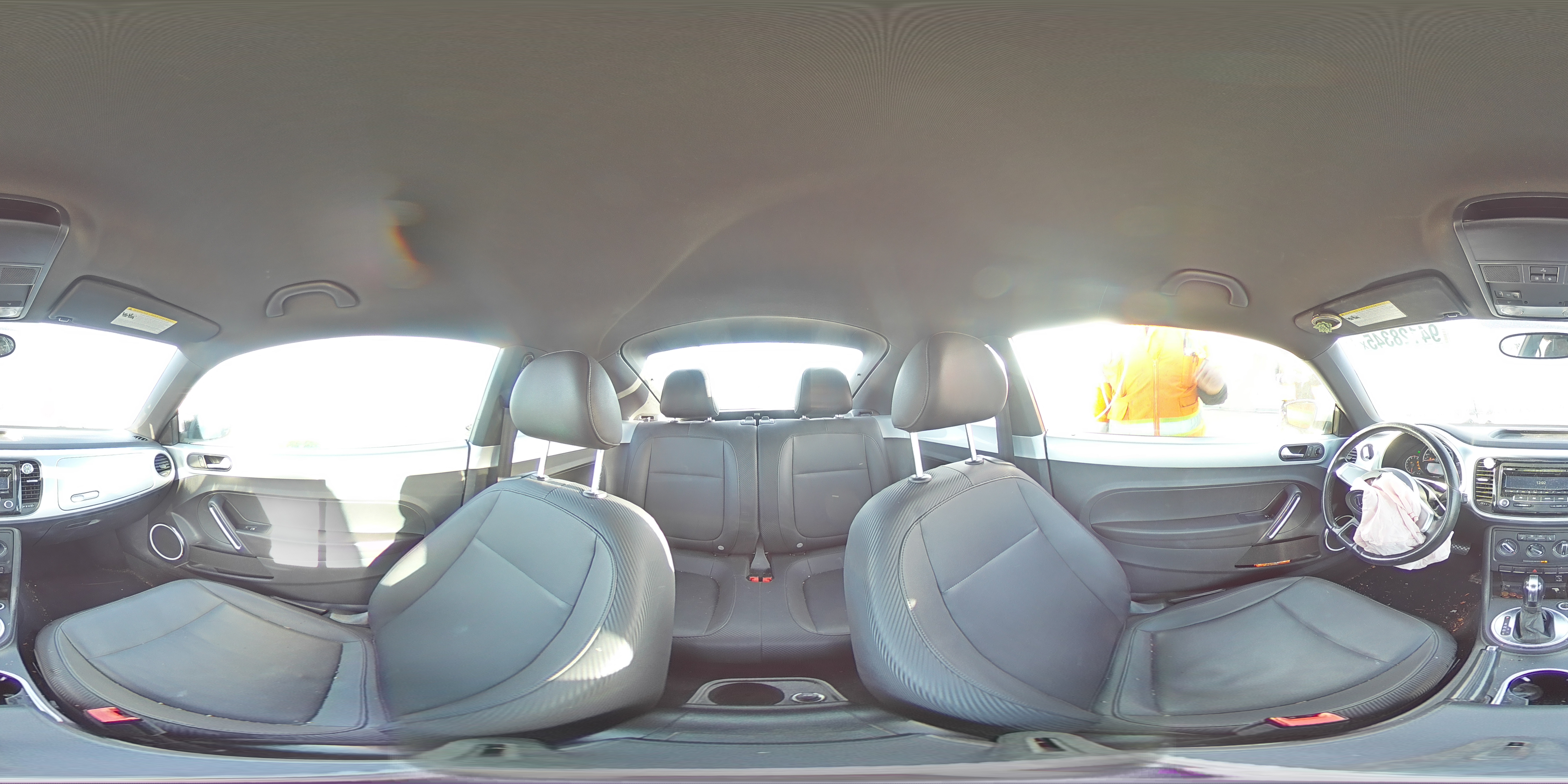 2013 Volkswagen Beetle VIN: 3VWJP7AT7DM660585 Lot: 94128345