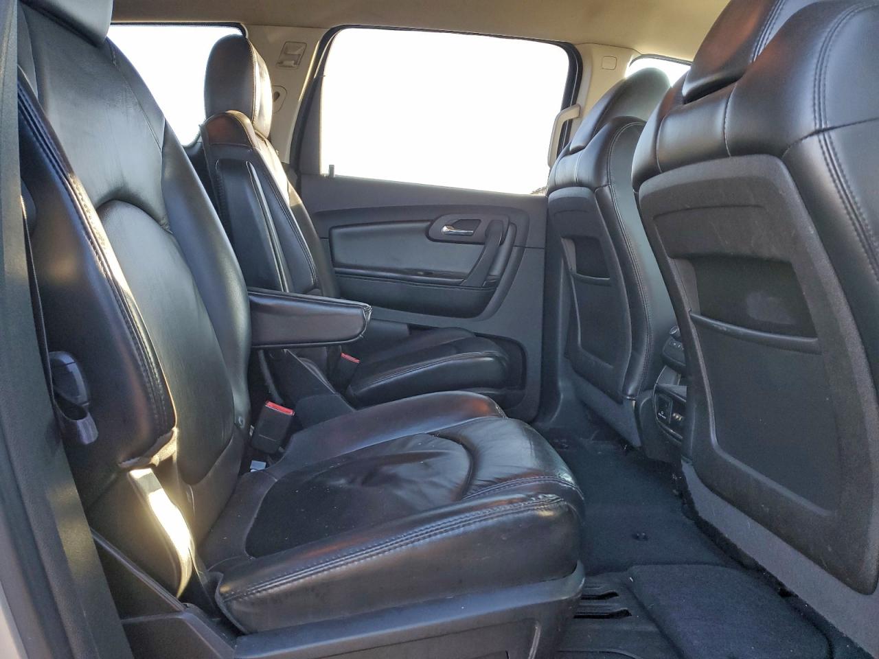 2011 Chevrolet Traverse Lt VIN: 1GNKVJED7BJ174728 Lot: 92974455