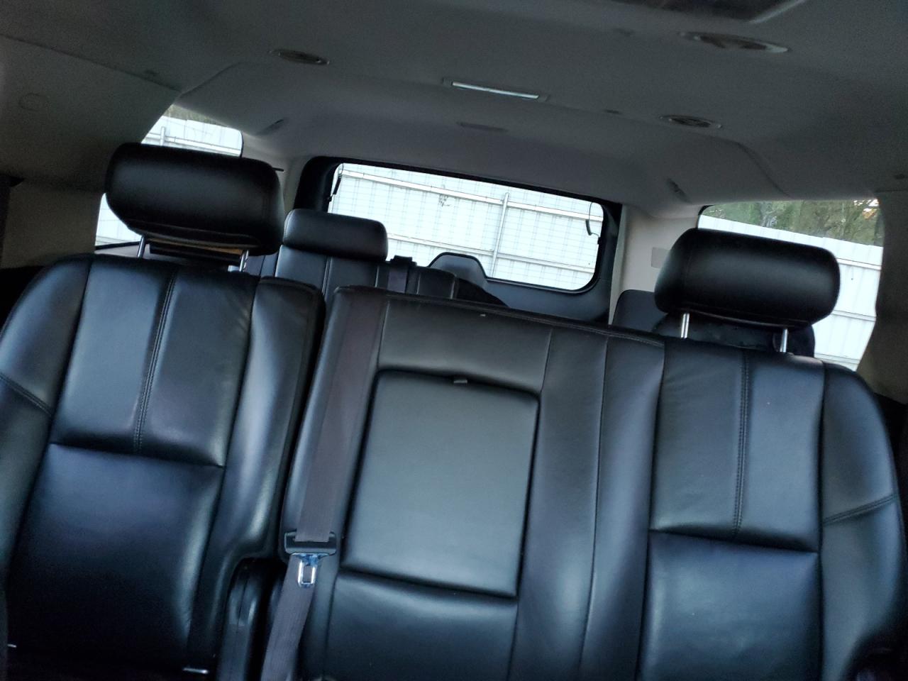 2009 Chevrolet Suburban K1500 Lt VIN: 1GNFK263X9R239413 Lot: 91462015