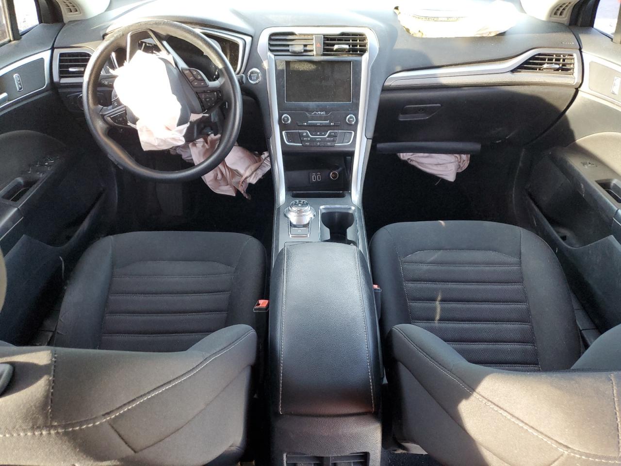 2019 Ford Fusion Se VIN: 3FA6P0HD4KR228847 Lot: 91909535