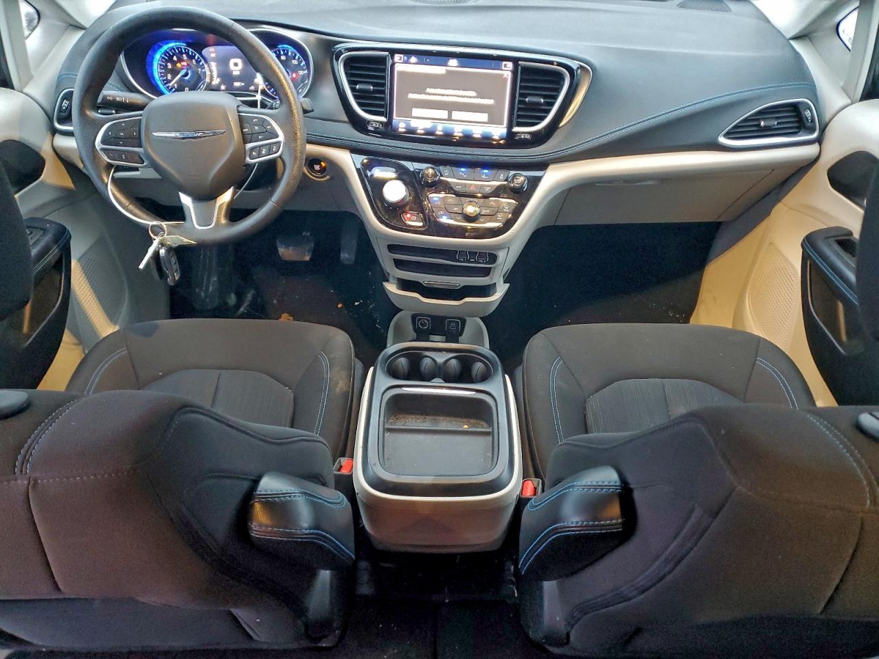 2021 Chrysler Pacifica Touring VIN: 2C4RC1FG4MR513658 Lot: 94228455