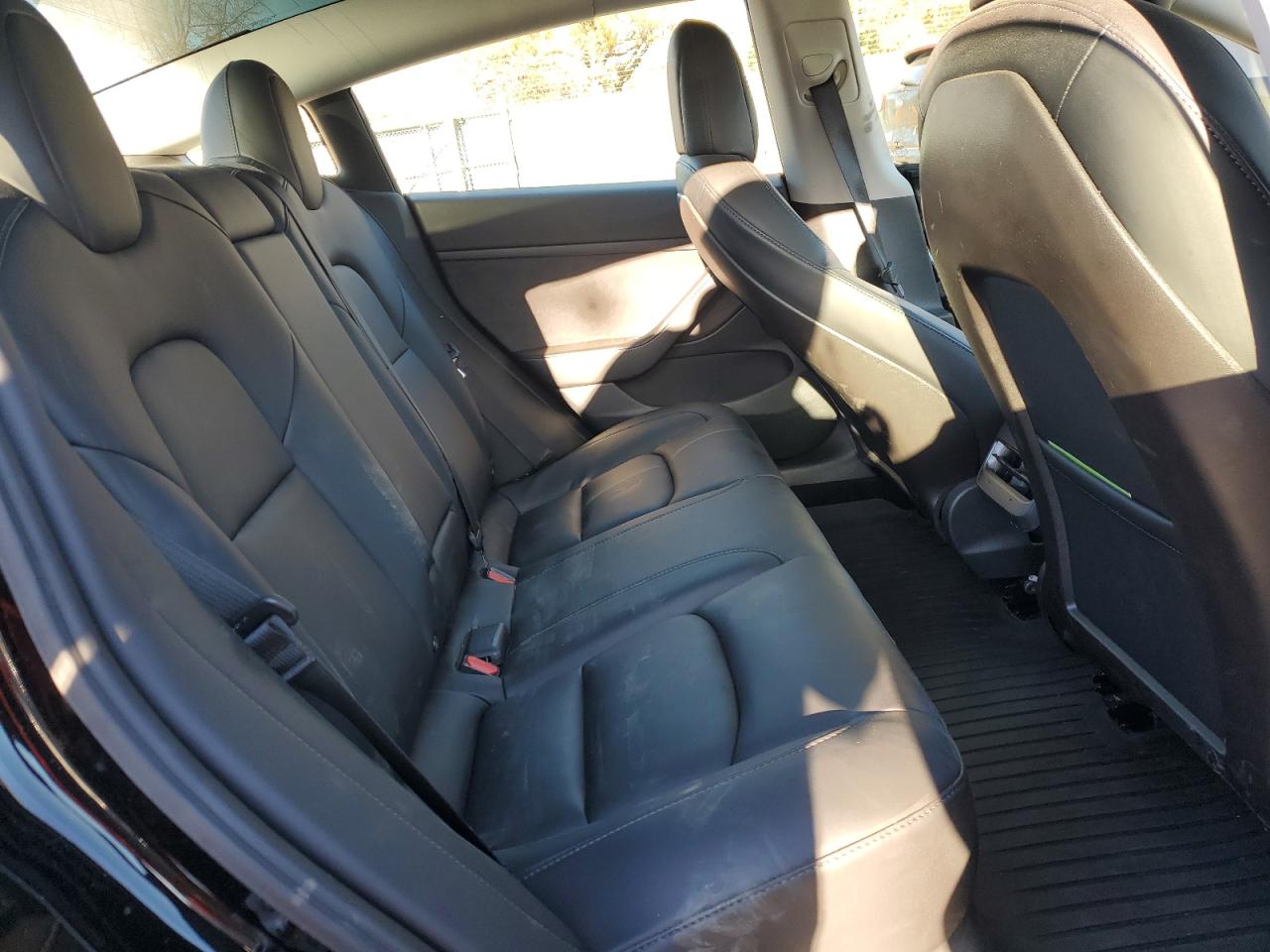 2021 Tesla Model 3 VIN: 5YJ3E1EA5MF988860 Lot: 91288335