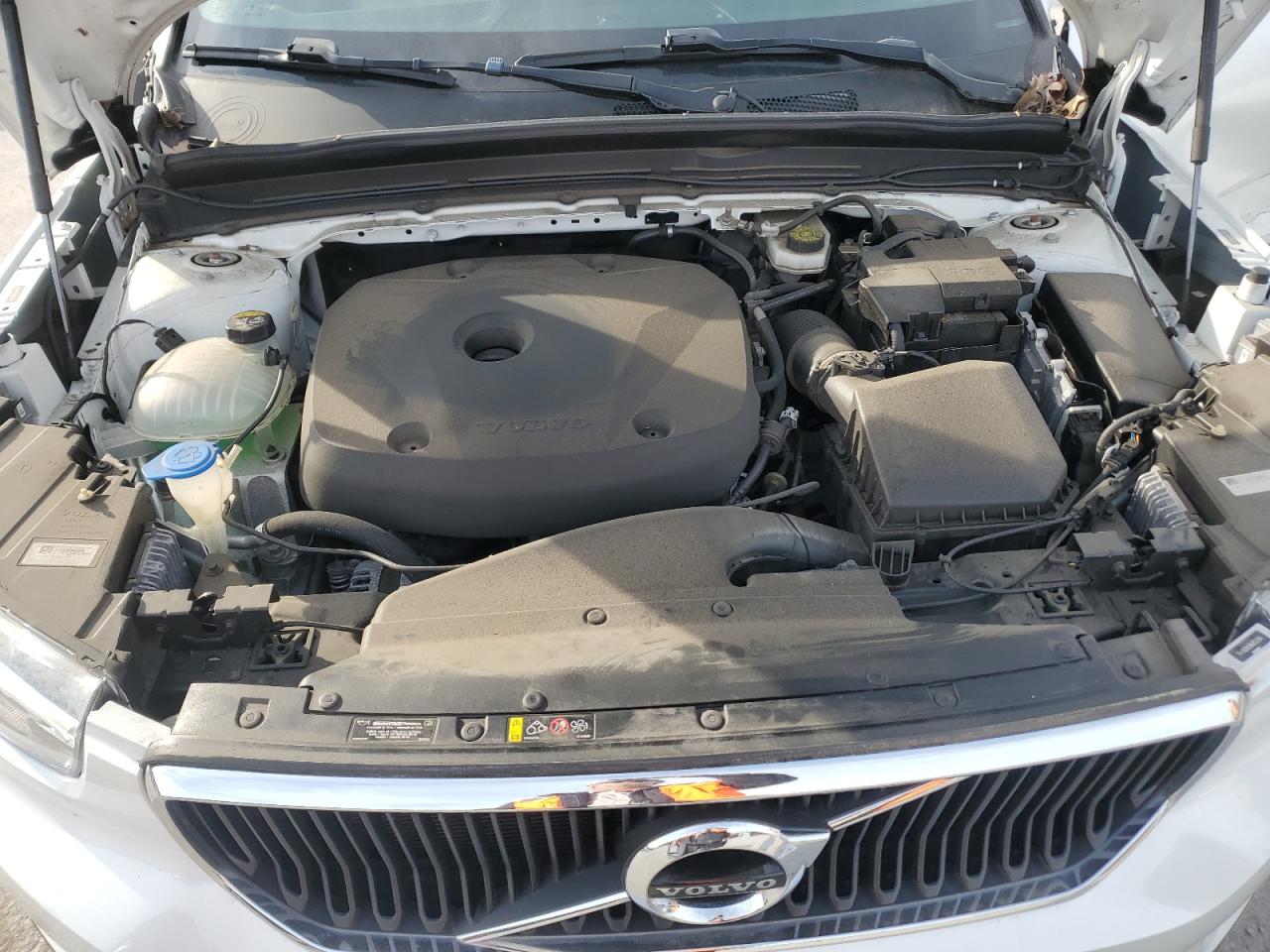 2022 Volvo Xc40 T5 Momentum VIN: YV4162UK9N2652506 Lot: 91680185