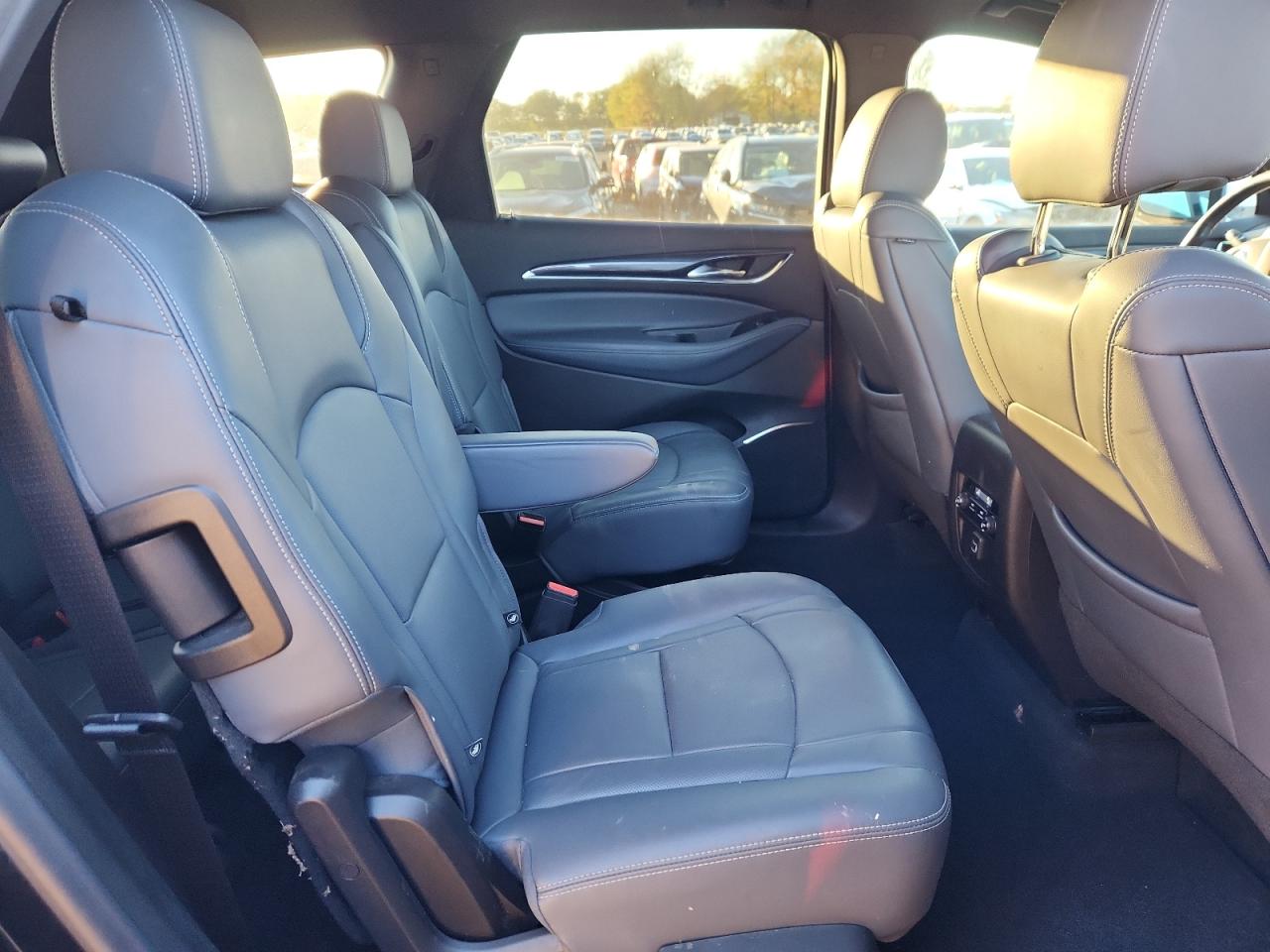 2022 Buick Enclave Essence VIN: 5GAEVAKW1NJ152998 Lot: 91191825