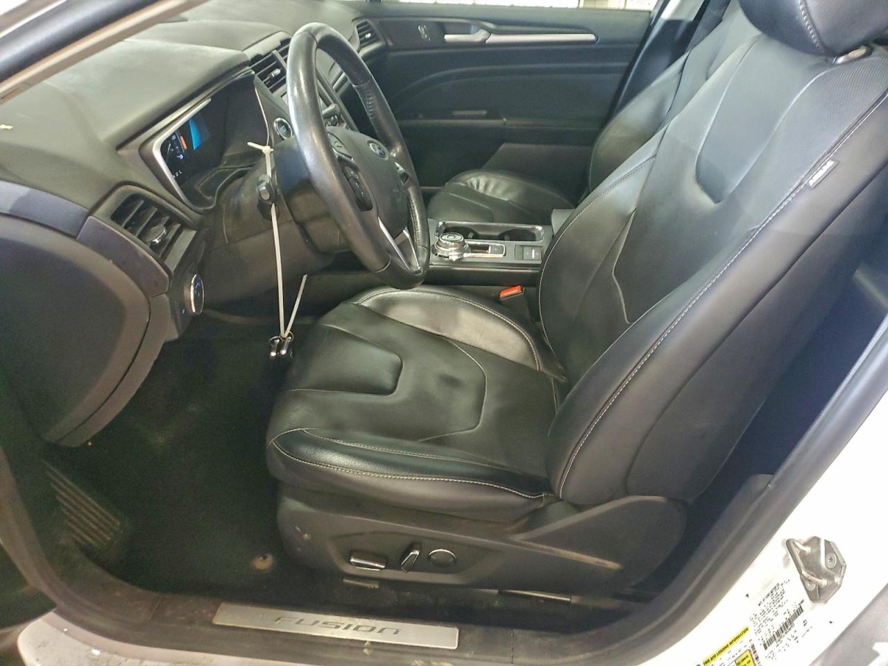 2019 Ford Fusion Titanium VIN: 3FA6P0SU5KR266922 Lot: 94388595