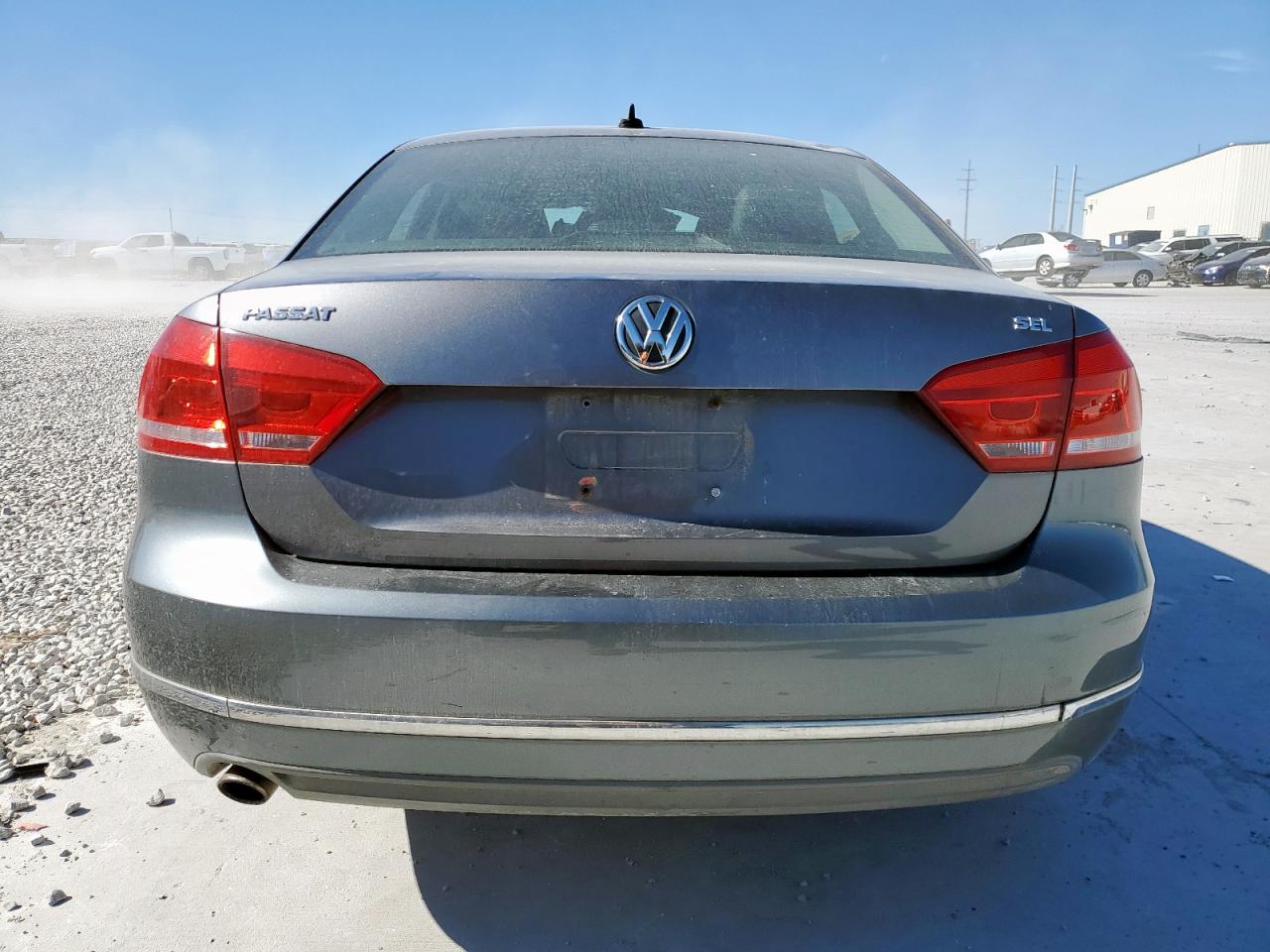 2012 Volkswagen Passat Sel VIN: 1VWCP7A37CC033832 Lot: 92072935