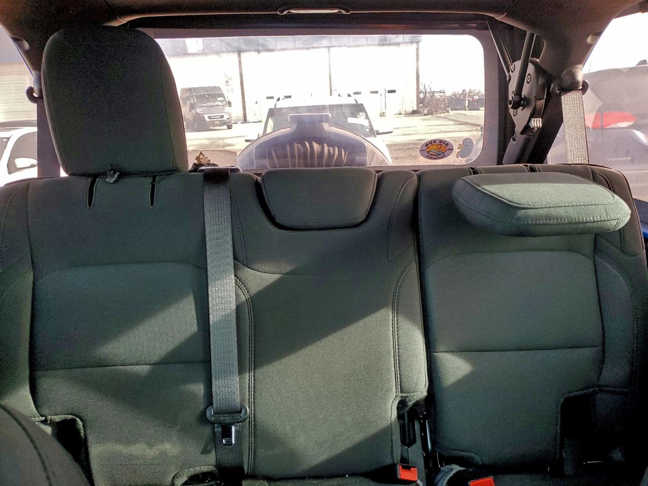 2021 Jeep Wrangler Unlimited Sport VIN: 1C4HJXDN2MW824700 Lot: 93918375