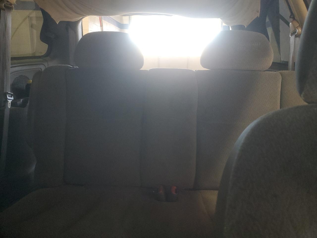 2006 Chrysler Town & Country VIN: 1A4GP45R26B620817 Lot: 92077055