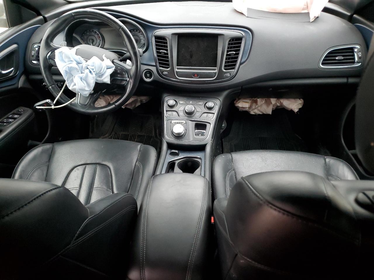 2015 Chrysler 200 S VIN: 1C3CCCBB3FN645651 Lot: 89812345