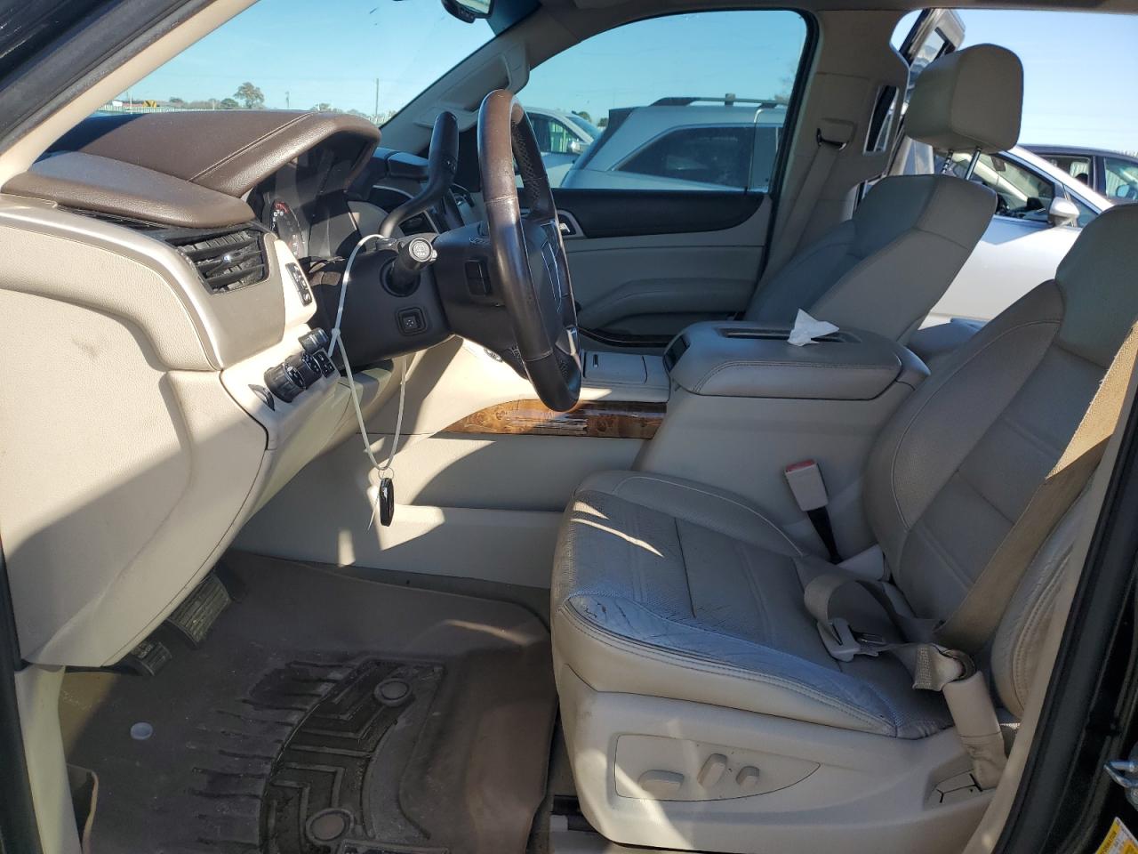 2015 GMC Yukon Xl Denali VIN: 1GKS2JKJ9FR559747 Lot: 92861305