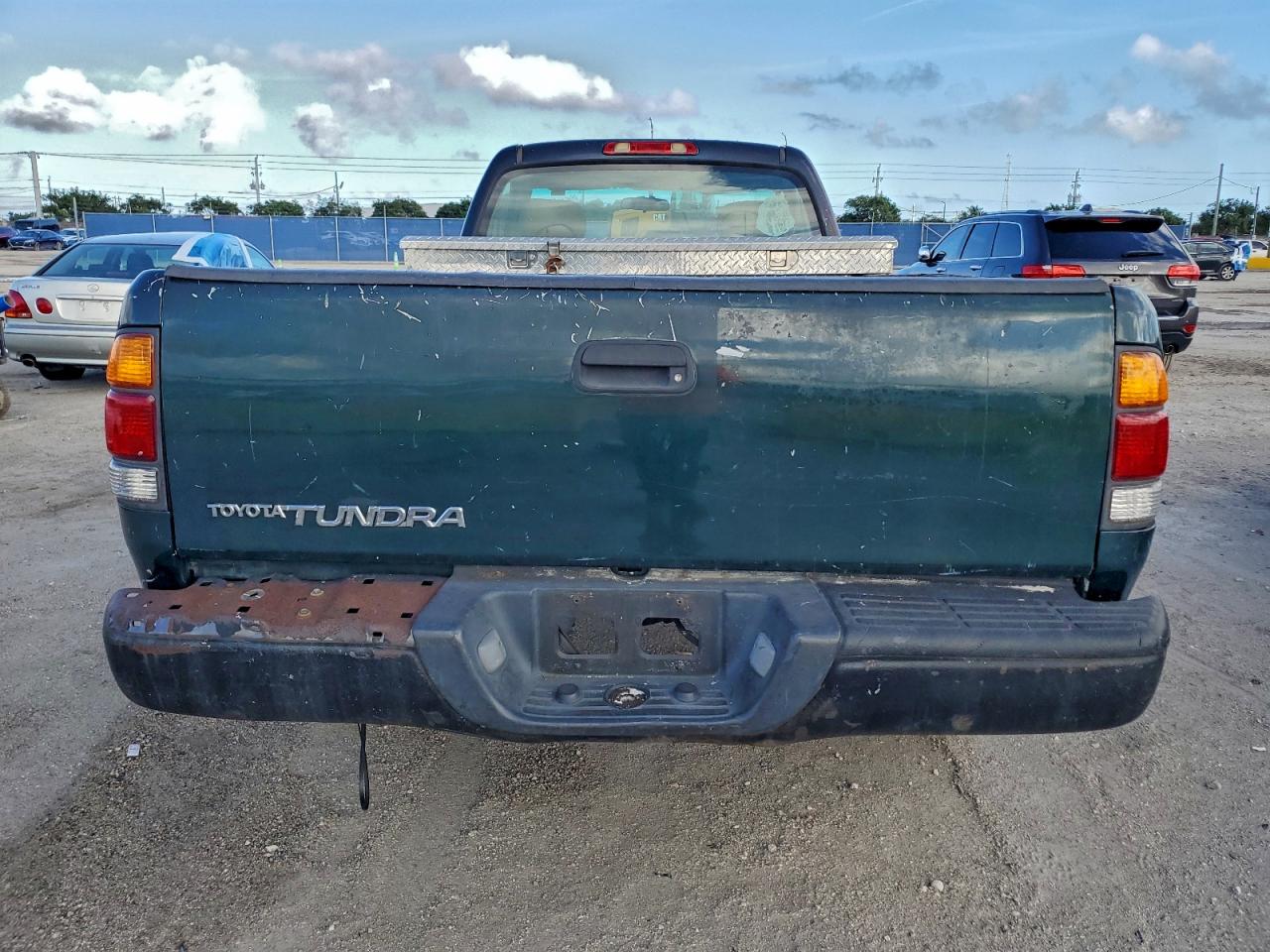 2004 Toyota Tundra VIN: 5TBJN32144S444460 Lot: 94154055