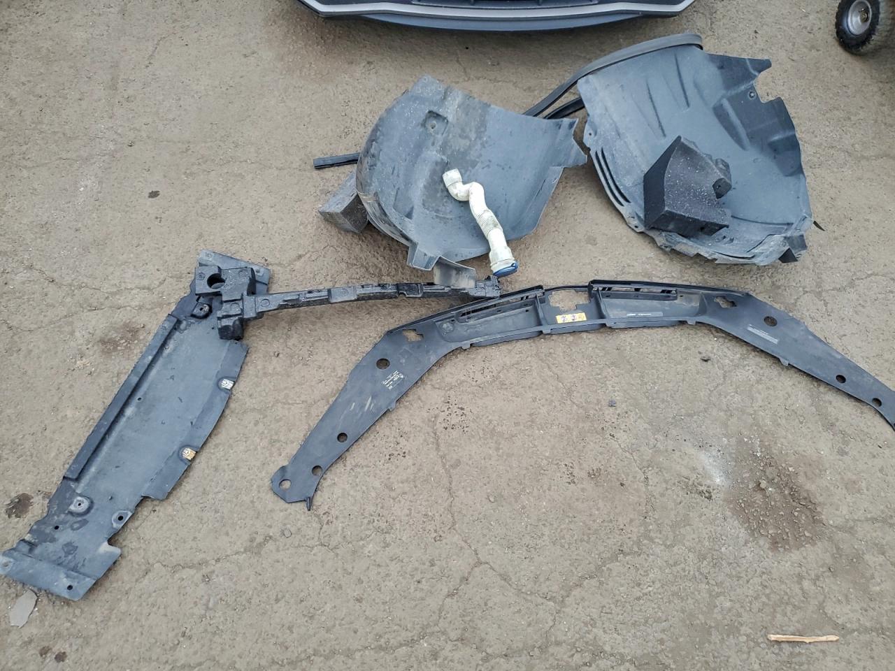 2017 Mercedes-Benz Gle 350 4Matic VIN: 4JGDA5HB0HA913733 Lot: 93829245