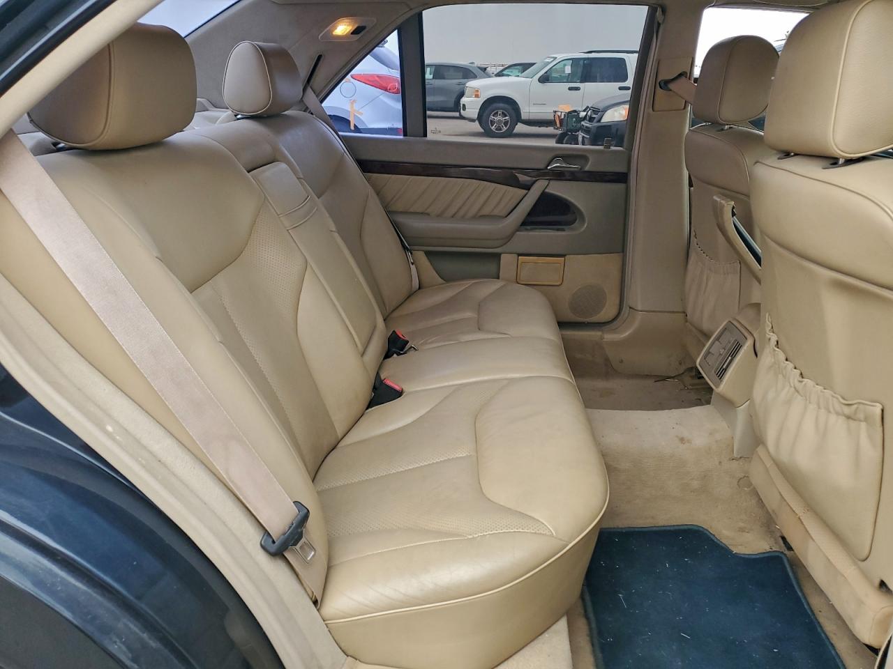 1998 Mercedes-Benz S 420 VIN: WDBGA43G2WA390211 Lot: 93991285