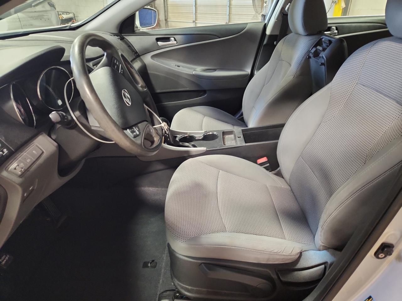 2011 Hyundai Sonata Gls VIN: 5NPEB4AC8BH144773 Lot: 89680345