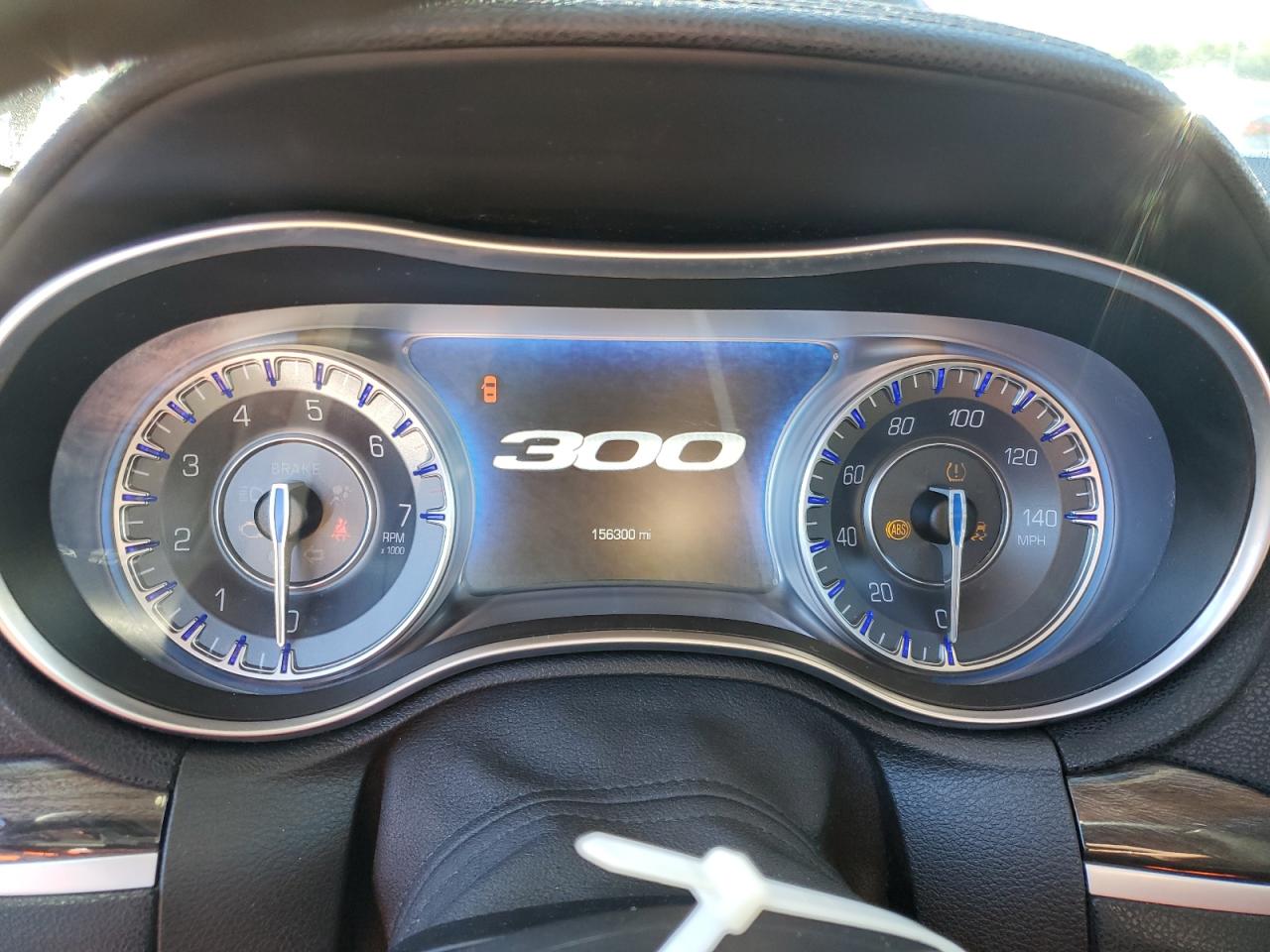 2016 Chrysler 300 Limited VIN: 2C3CCARG3GH358472 Lot: 92820185