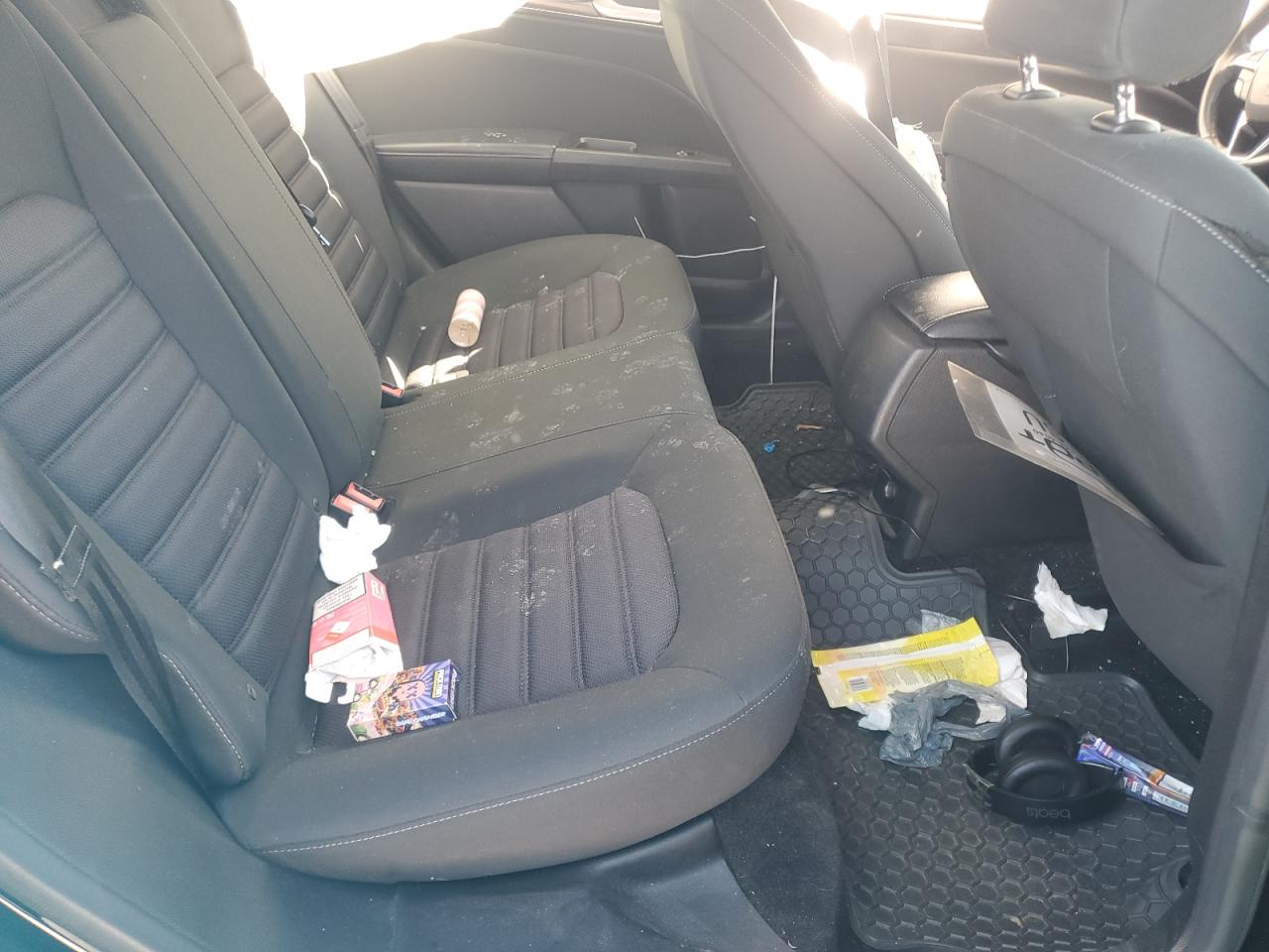 2017 Ford Fusion S VIN: 3FA6P0G79HR107204 Lot: 90817755