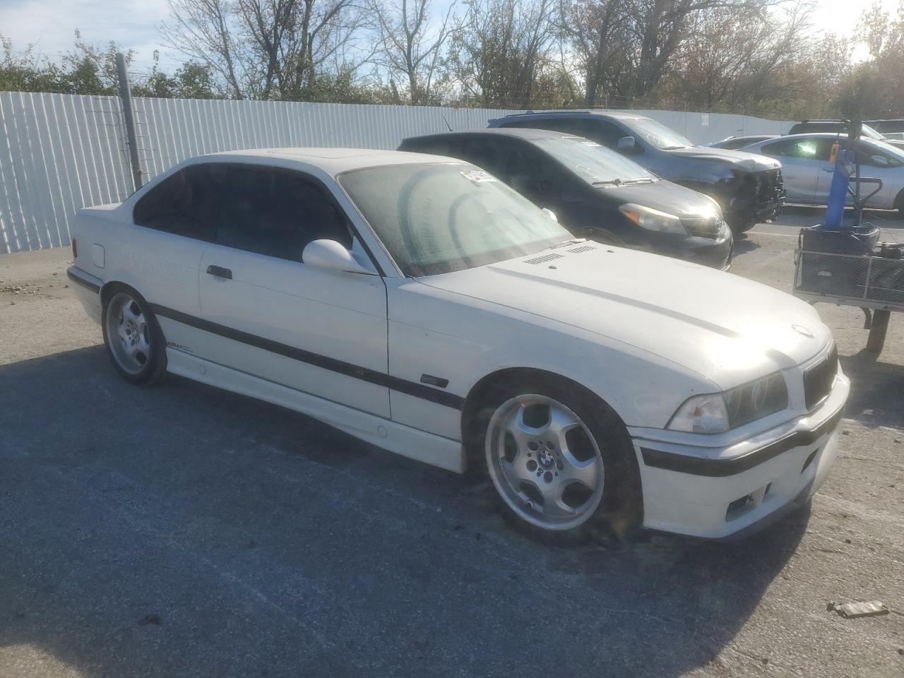 Фото: WBSBF9325SEH01806