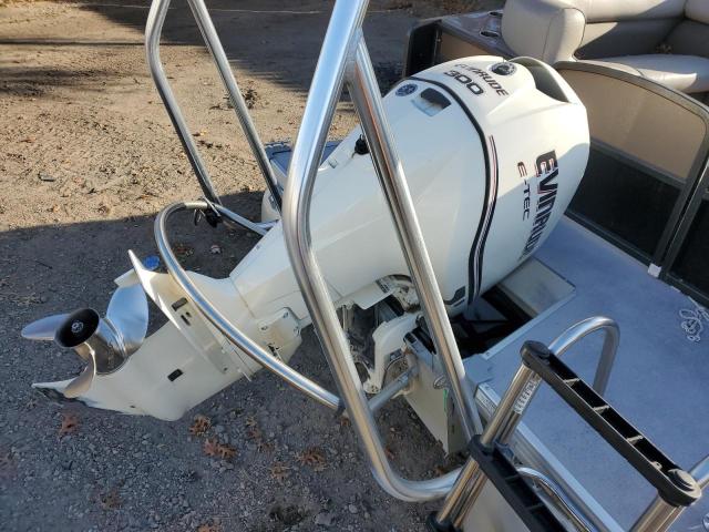 2013 PREMIER PONTOON
