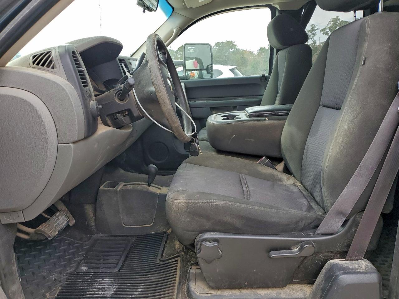 2011 Chevrolet Silverado K1500 Ls VIN: 1GCRKREA4BZ150599 Lot: 94589885