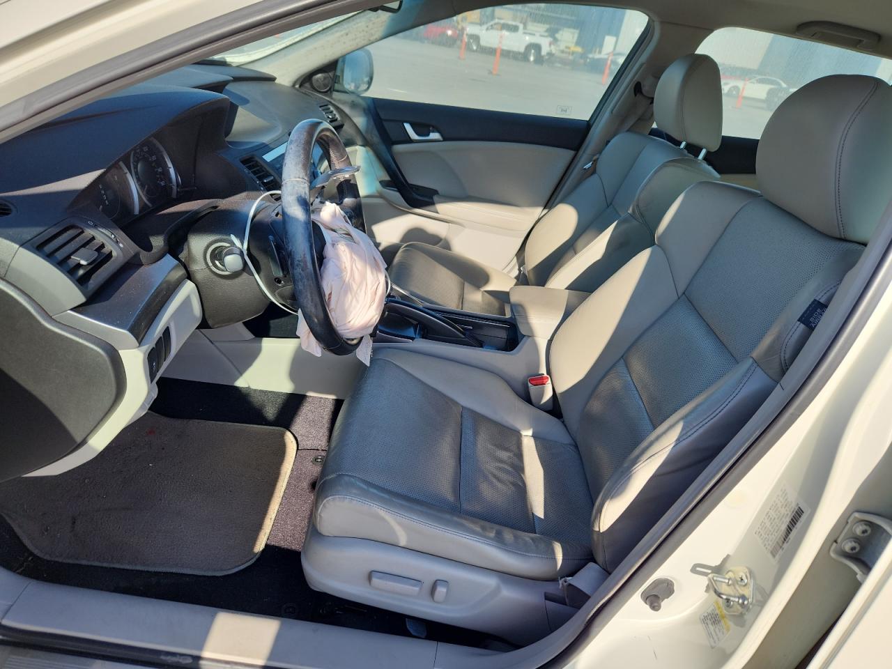 2011 Acura Tsx VIN: JH4CW2H69BC001602 Lot: 92816585