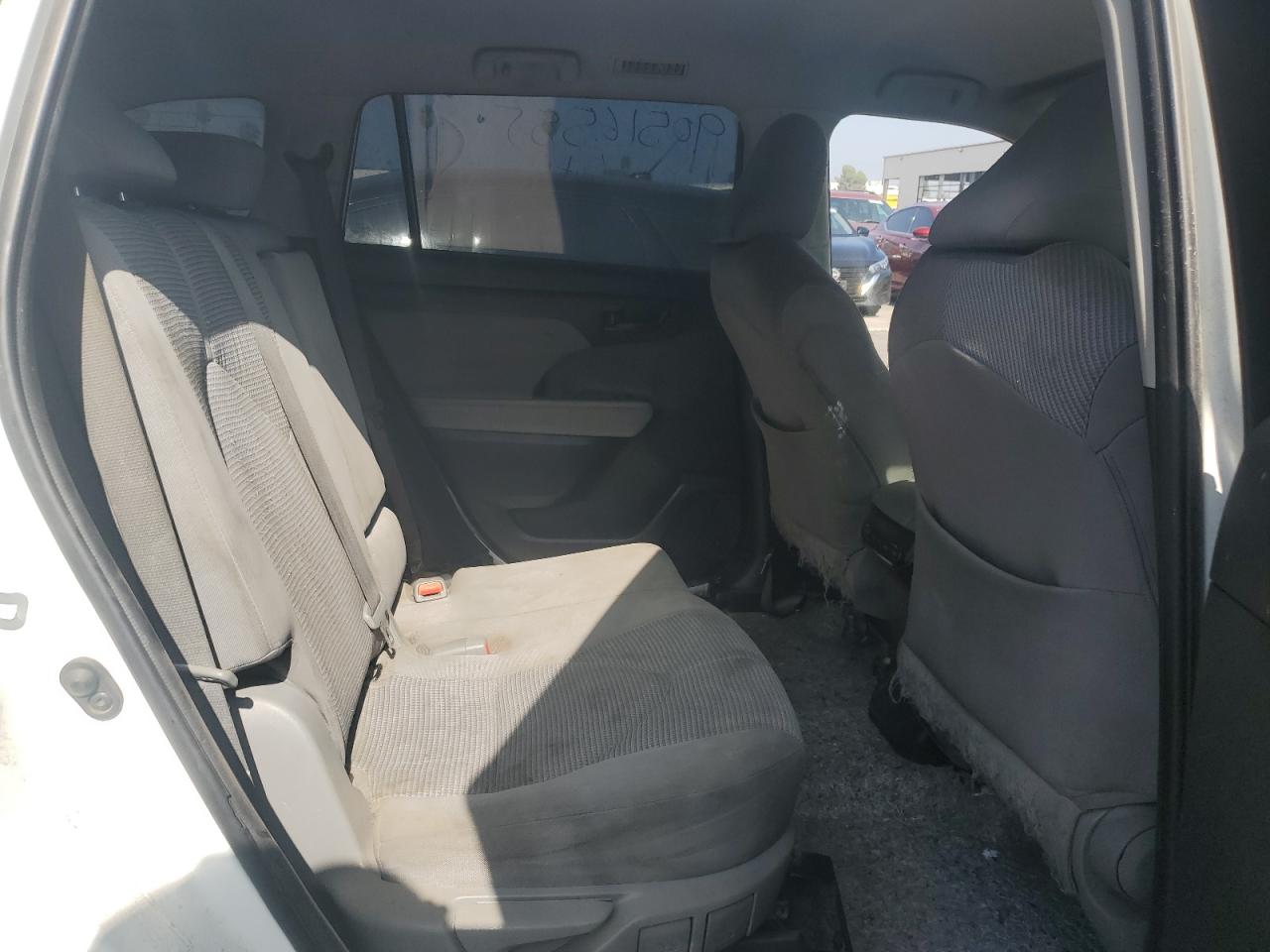 2022 Toyota Highlander L VIN: 5TDZZRAH2NS142389 Lot: 90516555