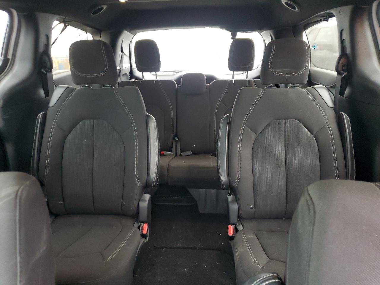 2018 Chrysler Pacifica Touring Plus VIN: 2C4RC1FG4JR287228 Lot: 92130575