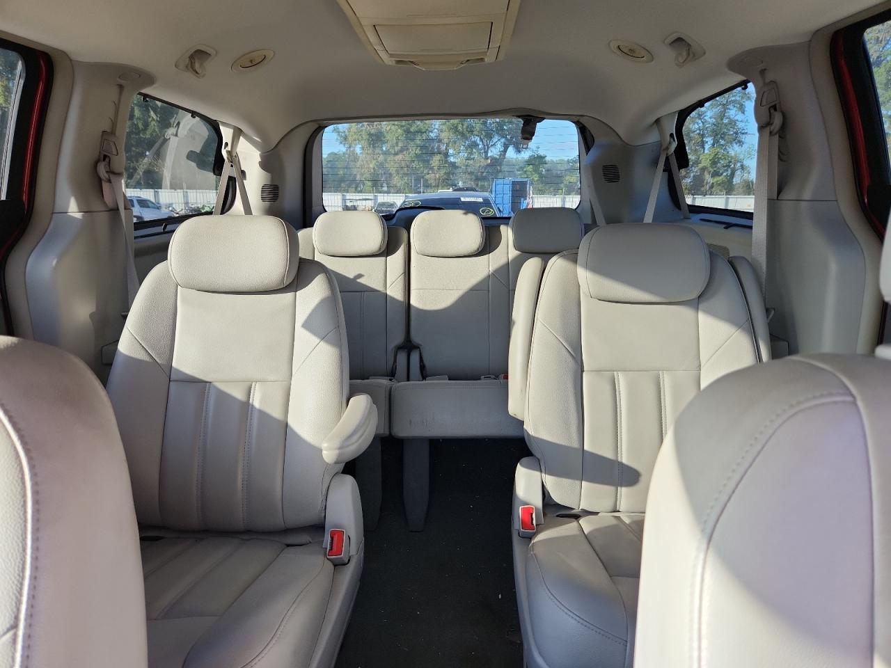 2008 Chrysler Town & Country Touring VIN: 2A8HR54P98R664398 Lot: 91327145