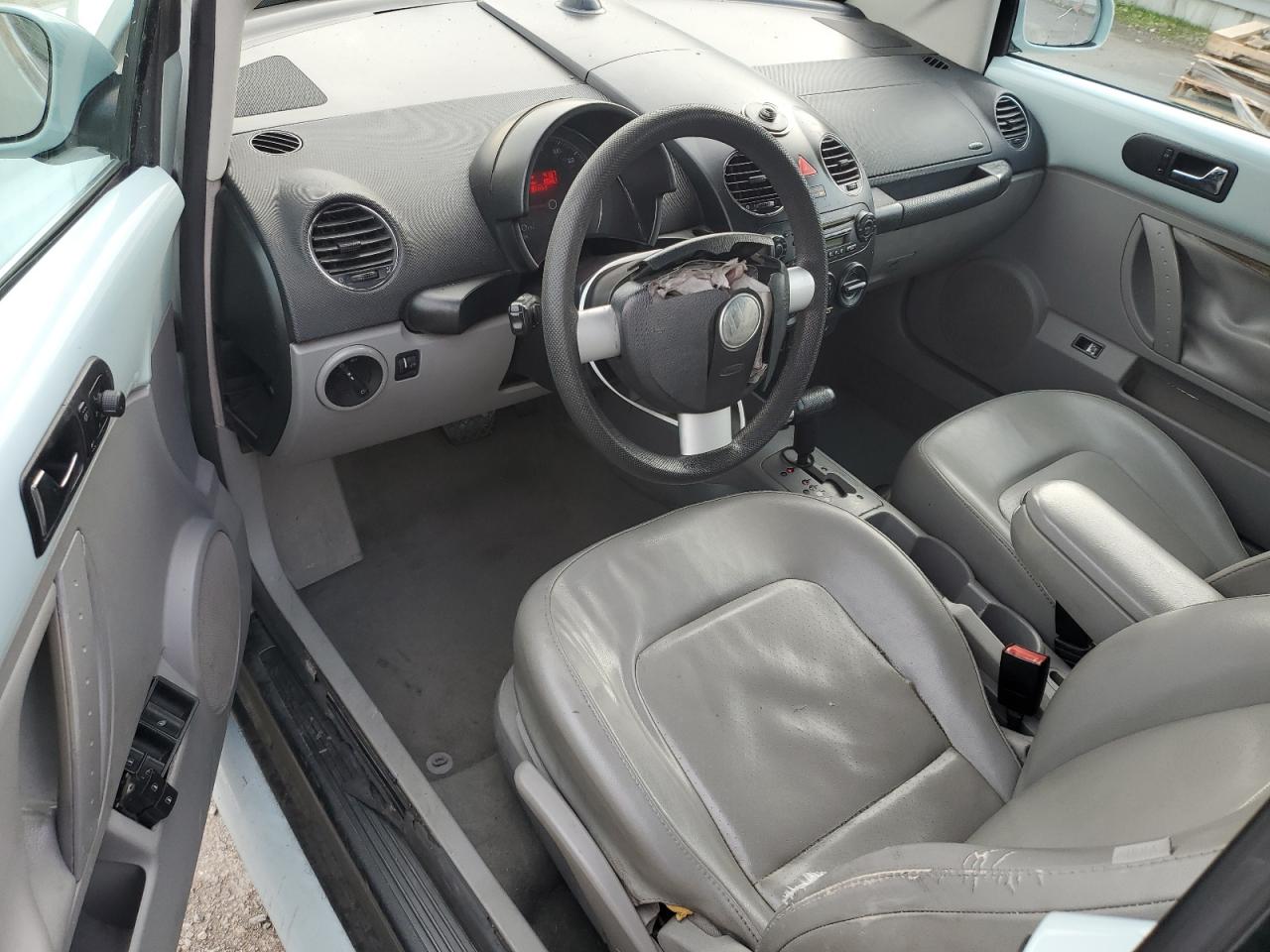 2006 Volkswagen New Beetle Convertible Option Package 1 VIN: 3VWRG31Y56M313699 Lot: 91935595