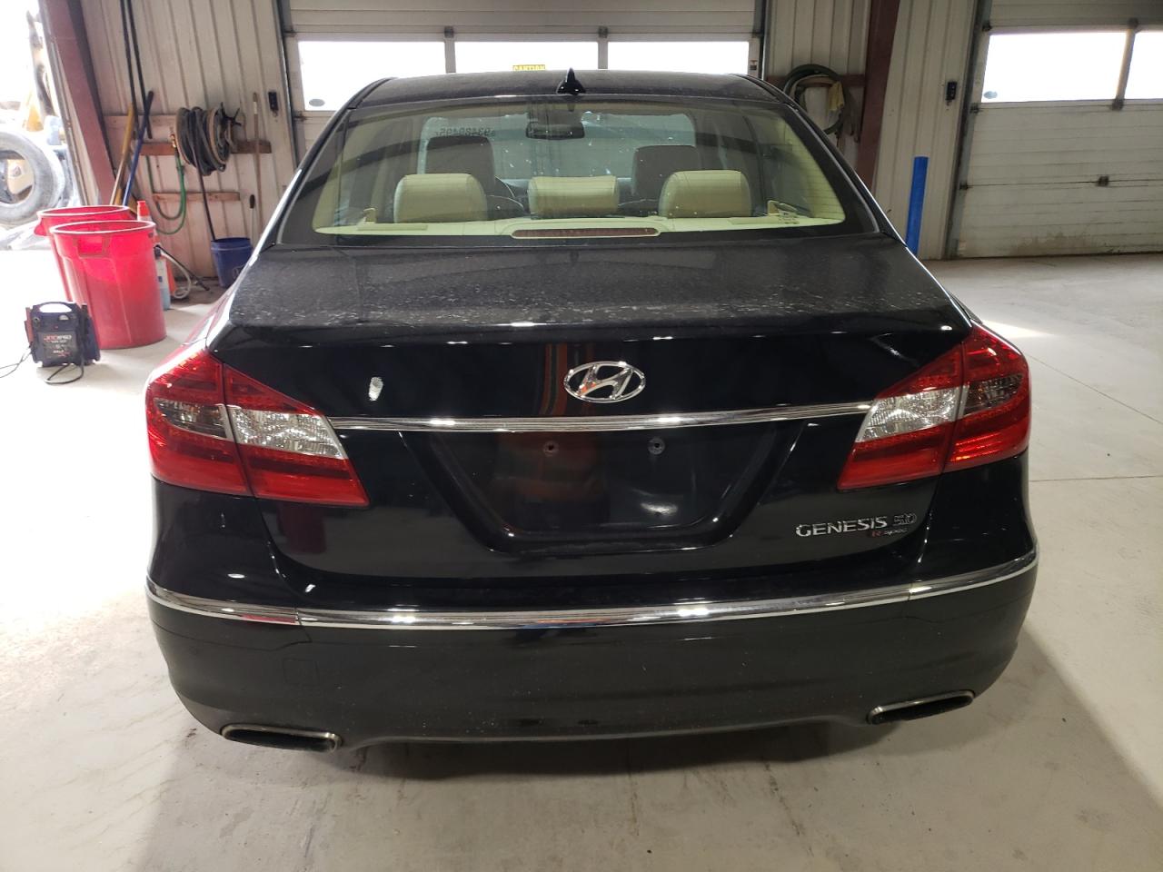 2014 Hyundai Genesis 5.0L VIN: KMHGC4DH9EU262947 Lot: 93489495