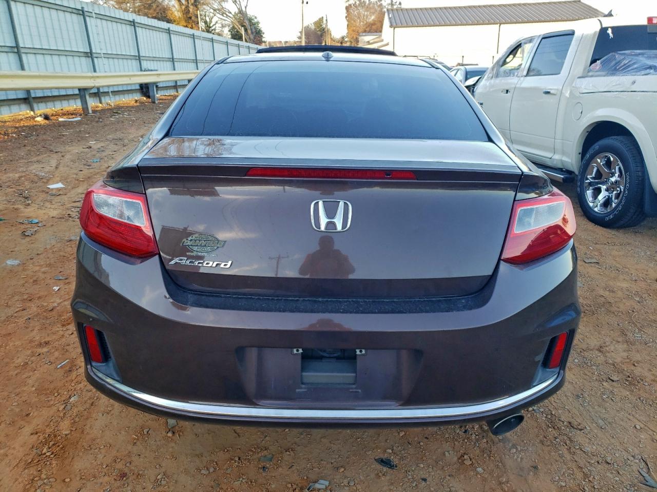 2013 Honda Accord Exl VIN: 1HGCT1B85DA005001 Lot: 93702355