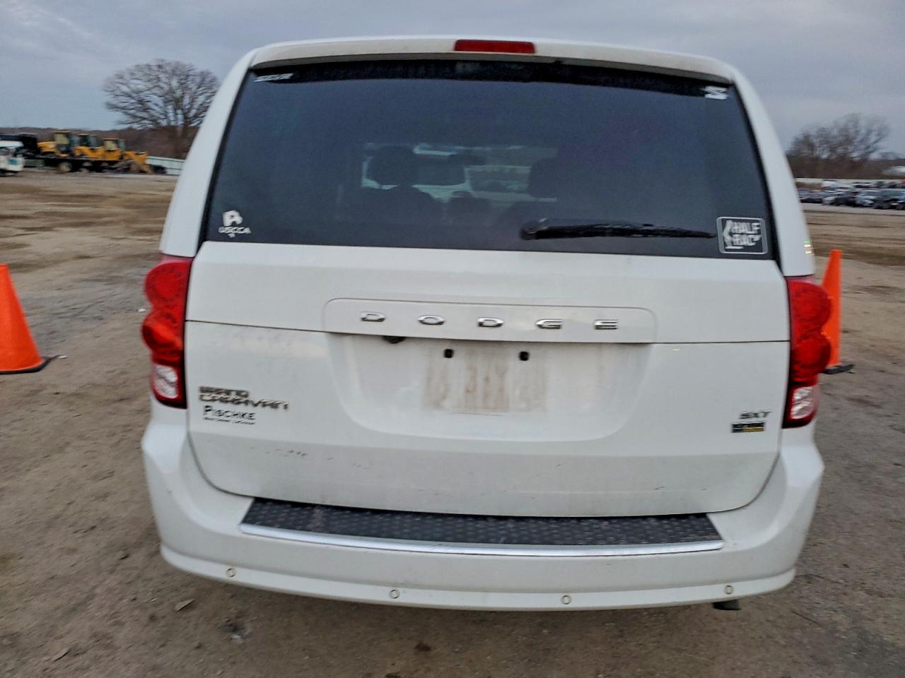 2015 Dodge Grand Caravan Sxt VIN: 2C4RDGCG3FR744932 Lot: 94108415