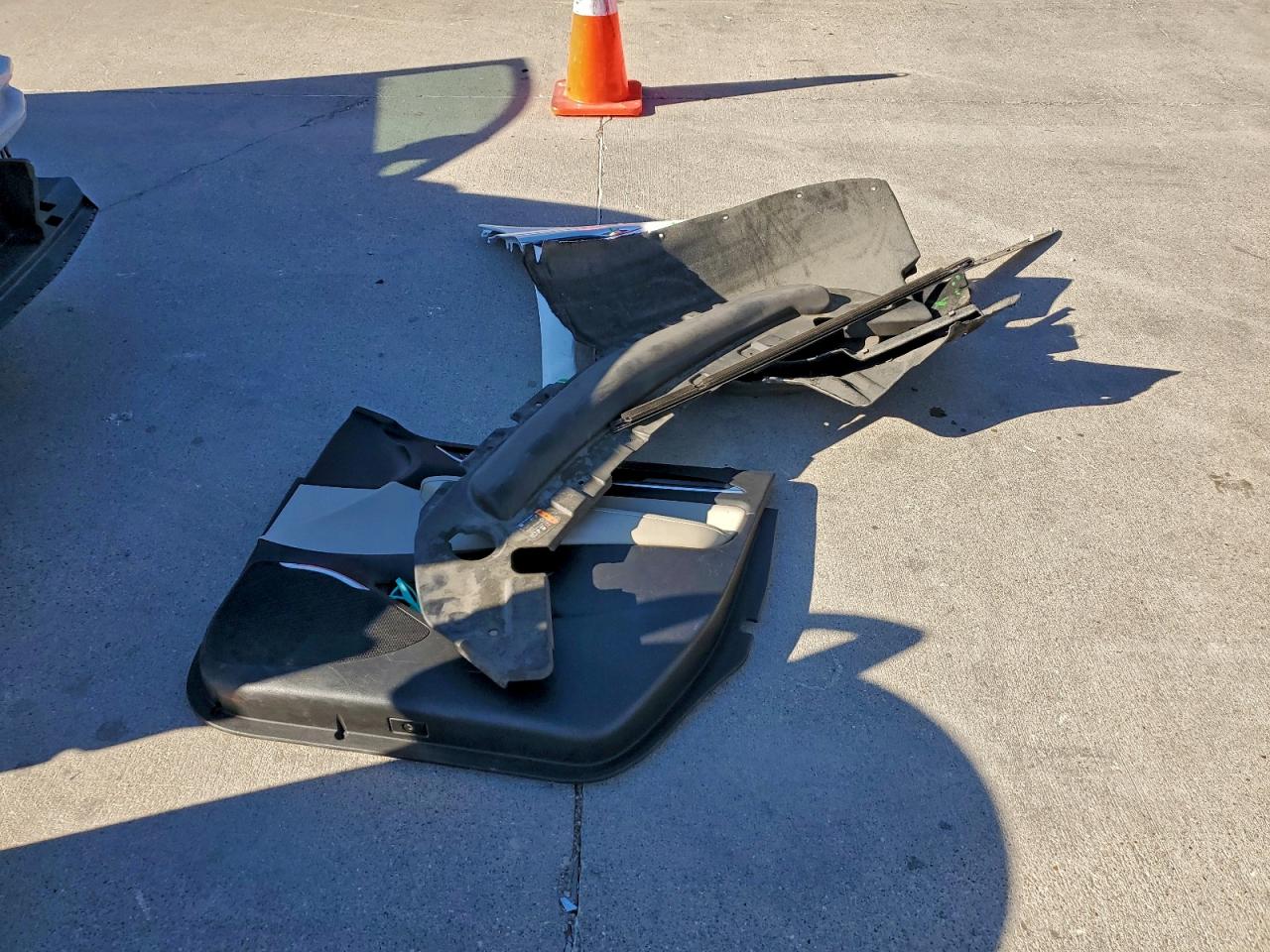 2020 Buick Enclave Essence VIN: 5GAERBKW6LJ136609 Lot: 90942205