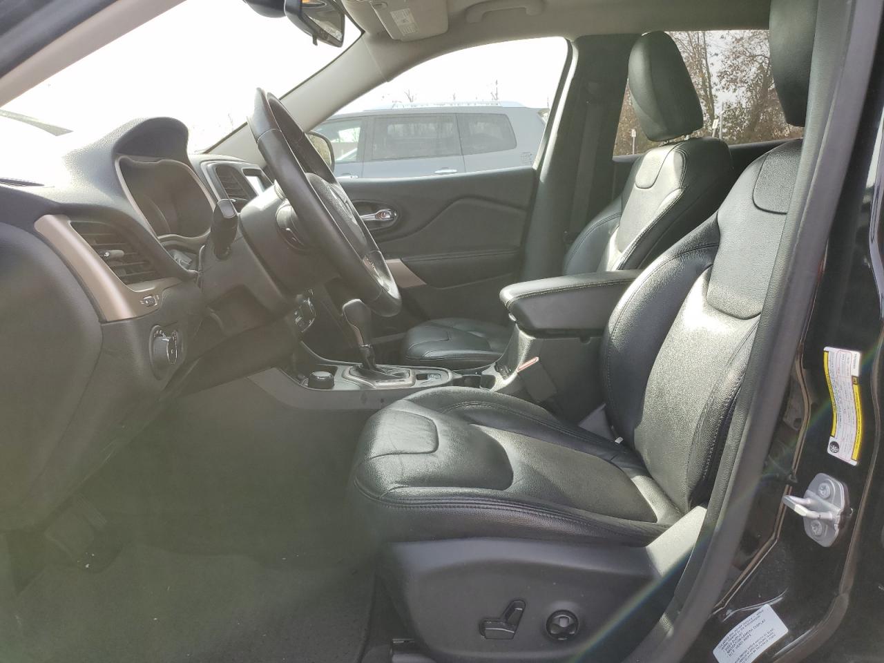 2017 Jeep Cherokee Latitude VIN: 1C4PJMCS4HW639264 Lot: 93012465