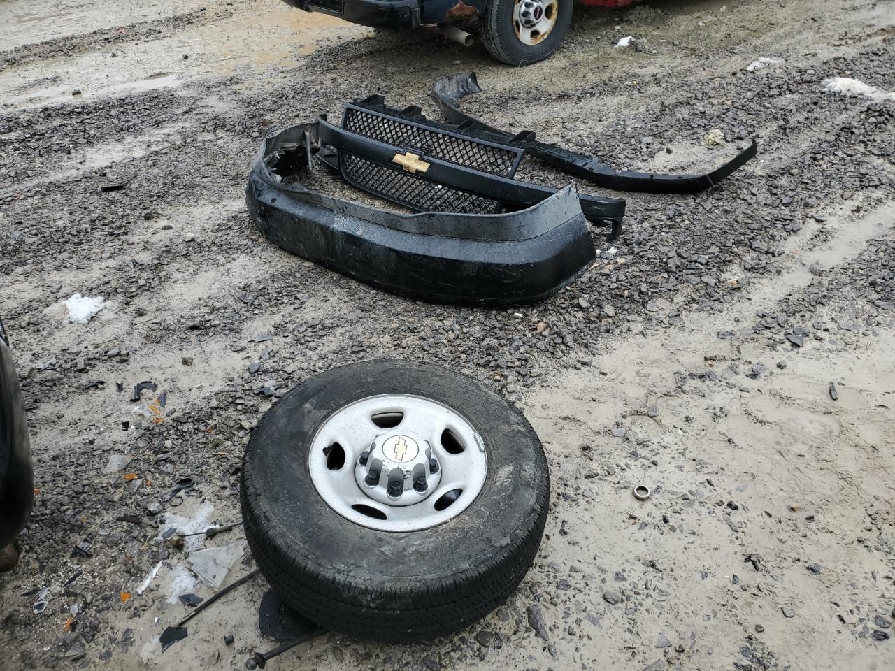 2025 Chevrolet Express G2500 VIN: 1GCWGAFP6S1106028 Lot: 92035715