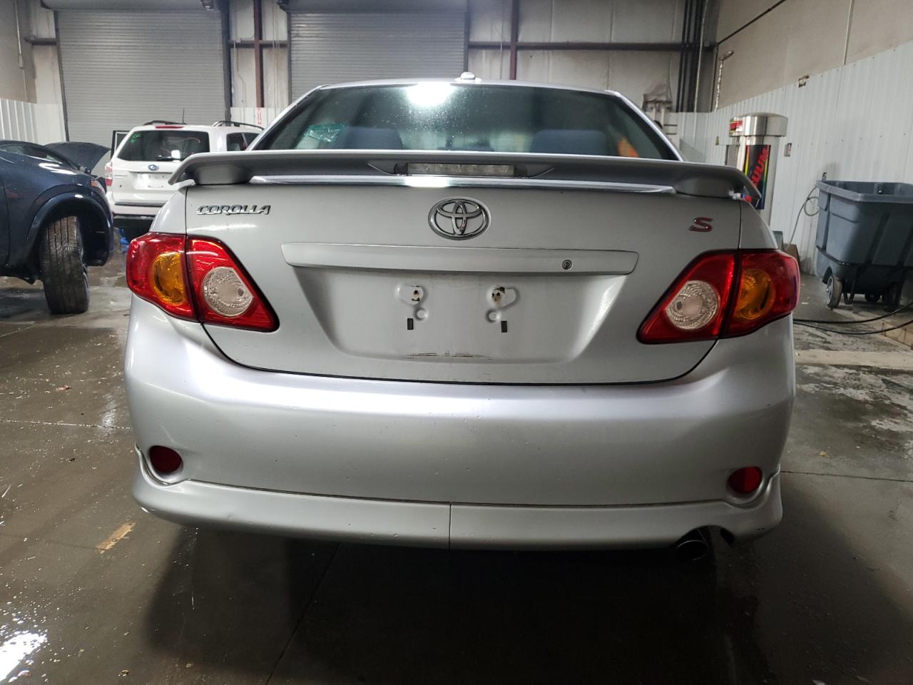 2010 Toyota Corolla Base VIN: 1NXBU4EE3AZ372690 Lot: 91399265
