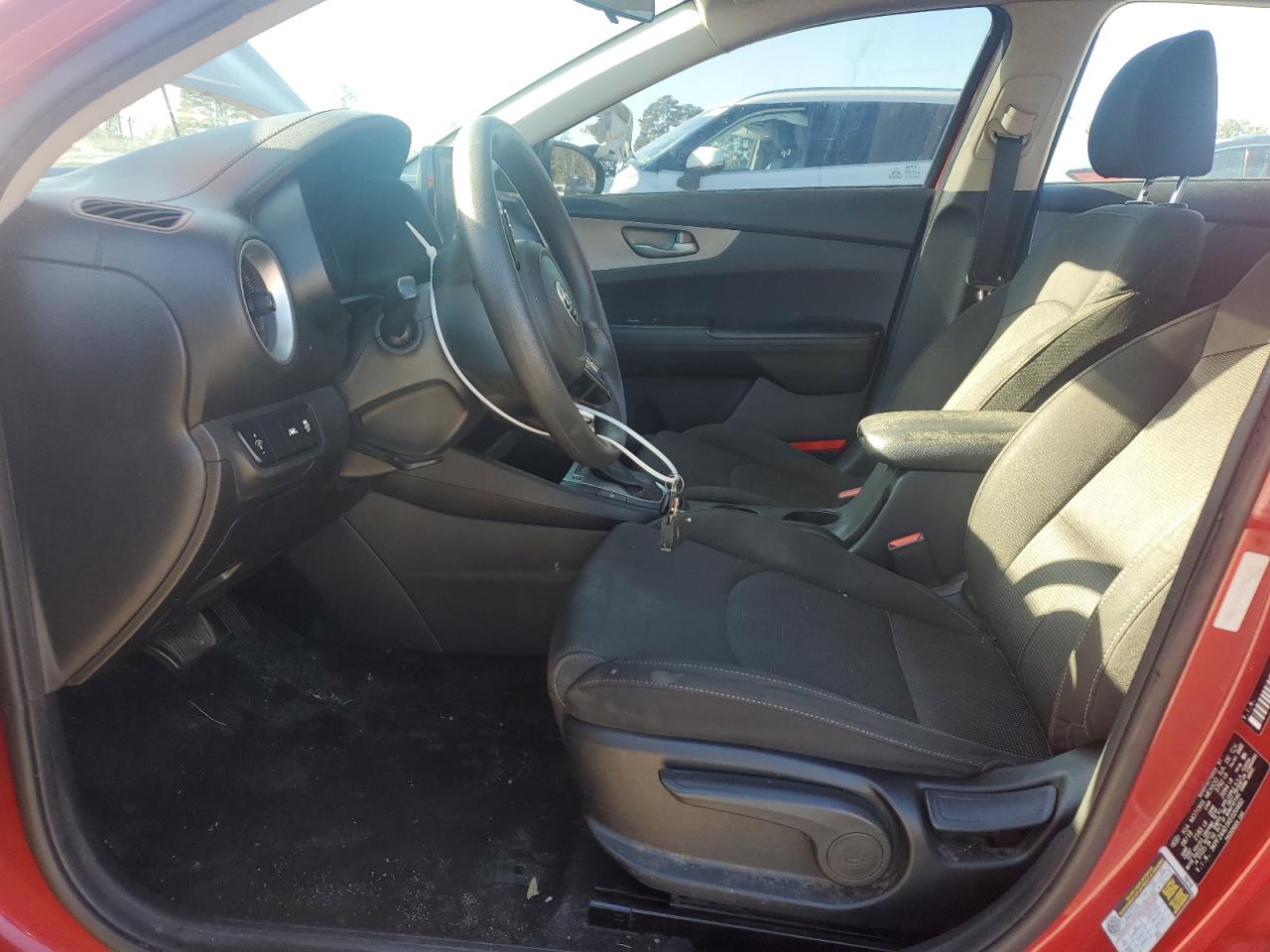 2019 Kia Forte Fe VIN: 3KPF24AD1KE020460 Lot: 92639125