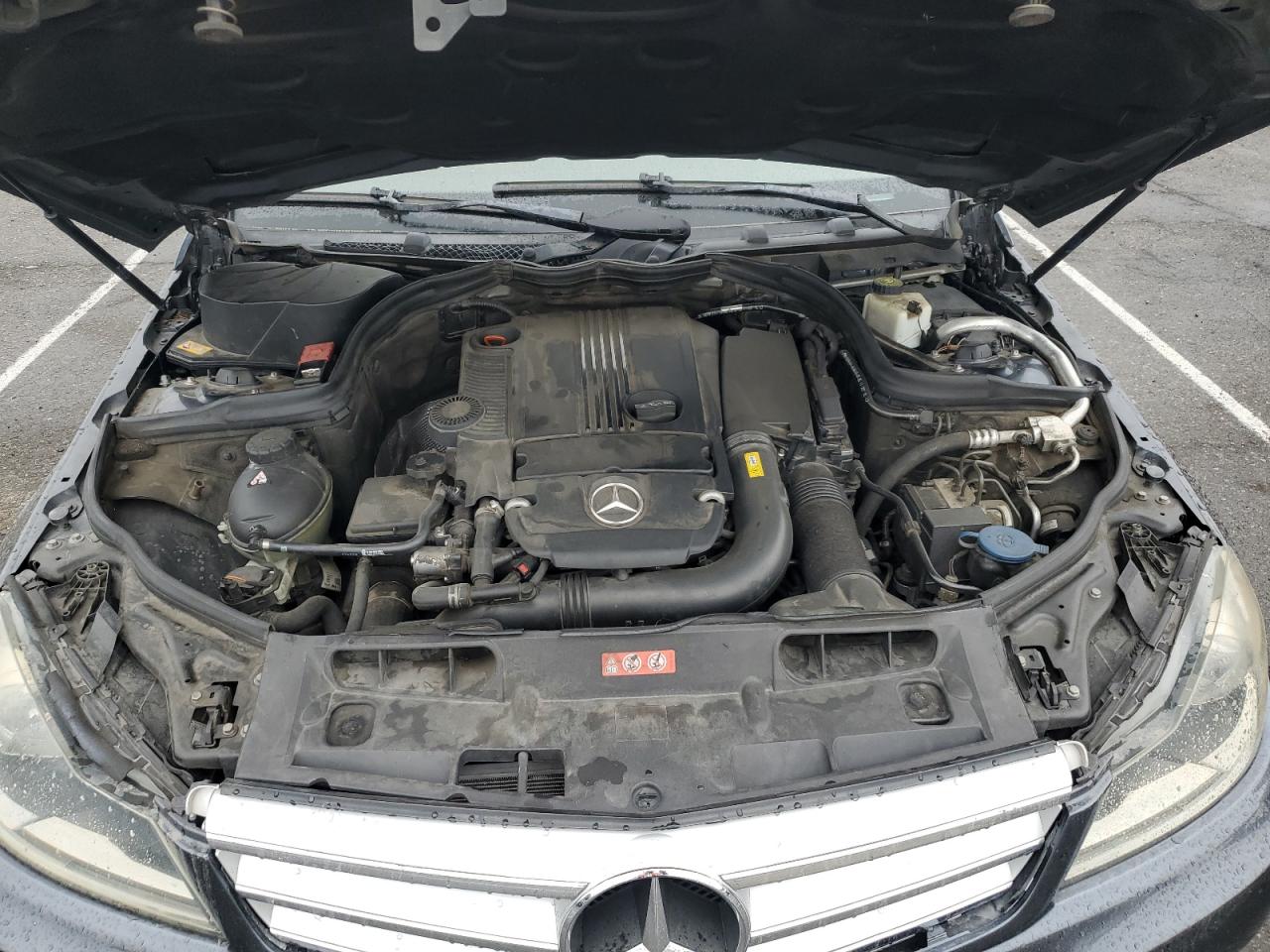 2013 Mercedes-Benz C 250 VIN: WDDGF4HB9DA784601 Lot: 92300655