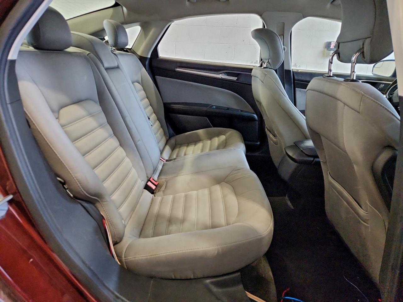 2015 Ford Fusion S VIN: 3FA6P0G79FR124338 Lot: 93556025