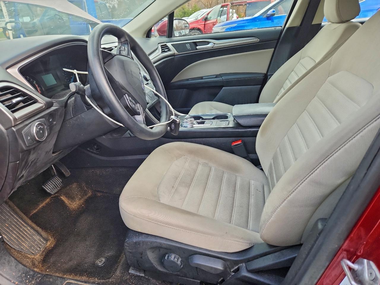 2018 Ford Fusion S VIN: 3FA6P0G75JR240564 Lot: 93451835