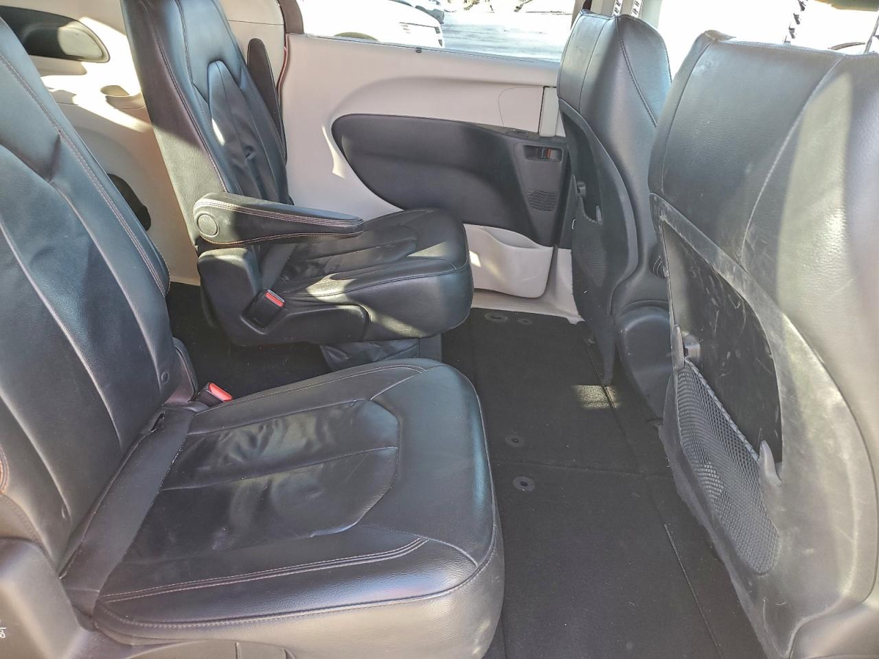 2017 Chrysler Pacifica Touring L VIN: 2C4RC1BG3HR583258 Lot: 93838695