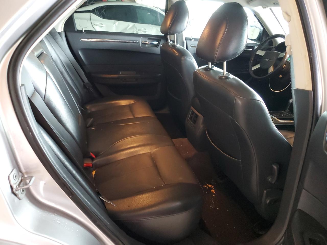 2010 Chrysler 300 Touring VIN: 2C3CA5CV1AH234681 Lot: 92485995