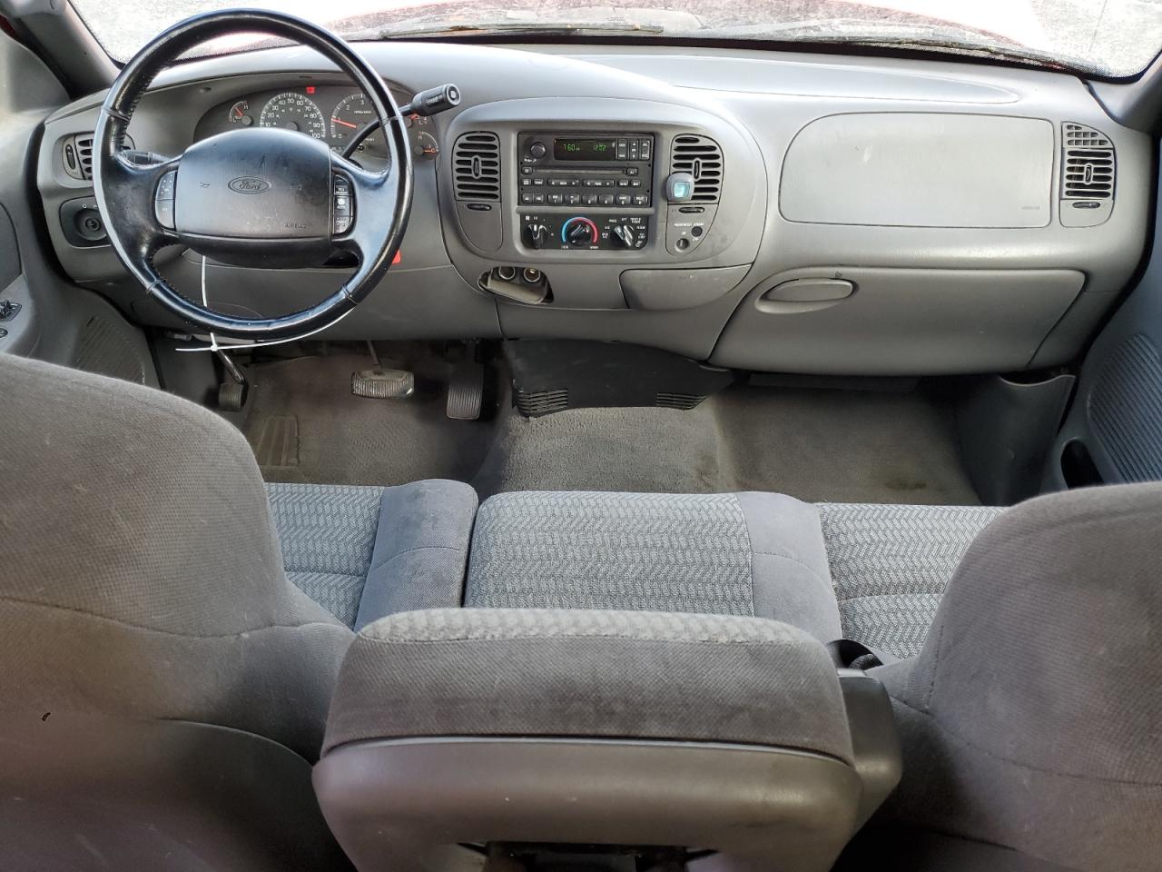 2002 Ford F150 VIN: 1FTRX17L42NA37017 Lot: 92721165