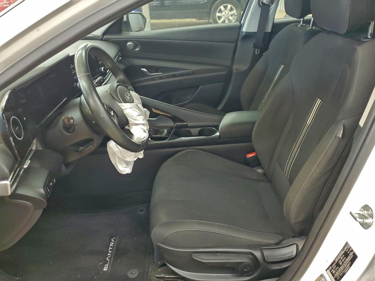 2022 Hyundai Elantra Sel VIN: 5NPLS4AG4NH086675 Lot: 94555615