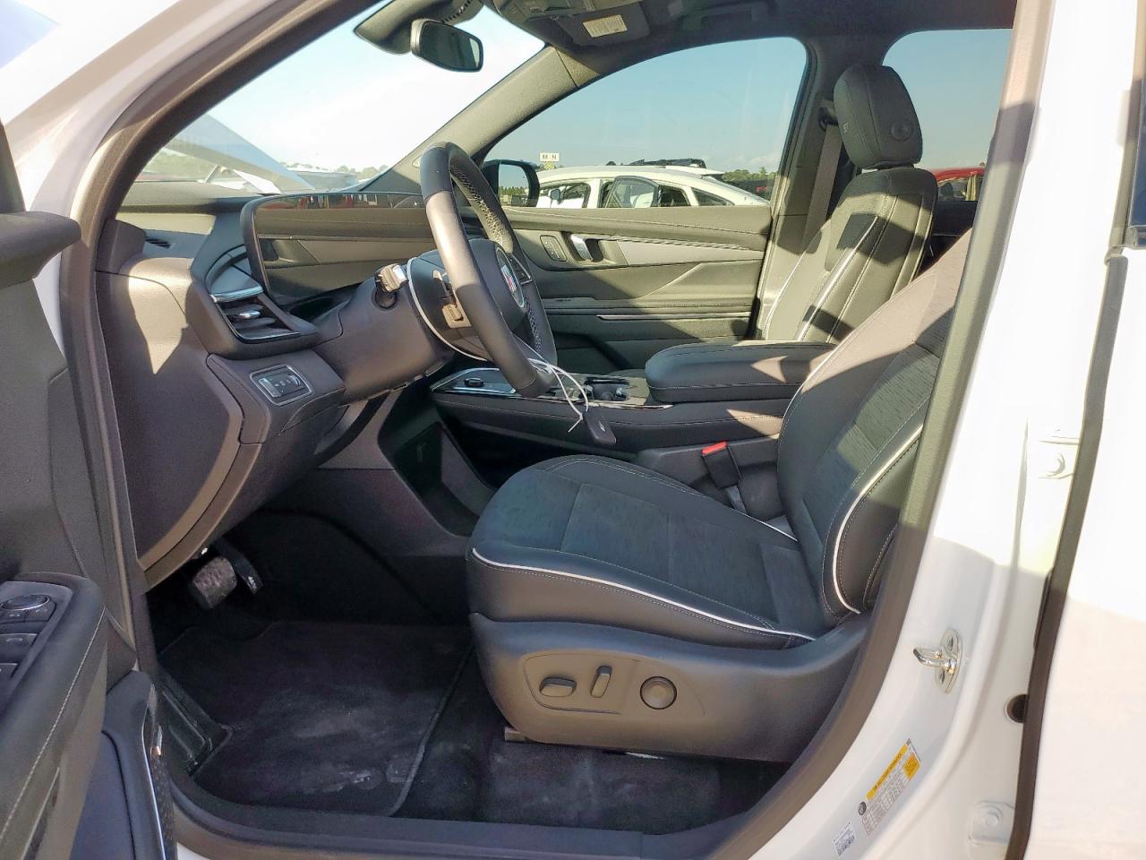 2025 Buick Enclave Sport Touring VIN: 5GAERBRS4SJ163633 Lot: 92715105